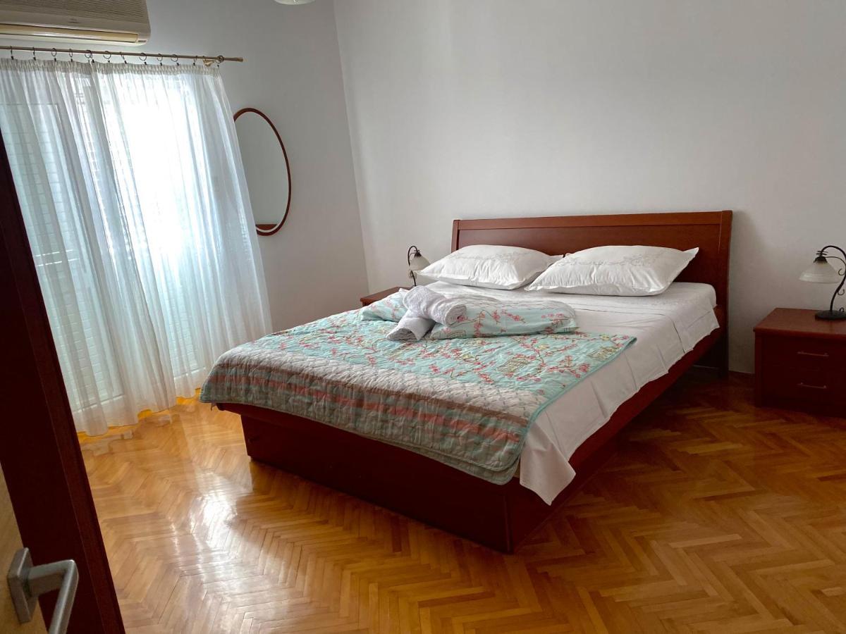 דירות טרוגיר Apartman Nives מראה חיצוני תמונה
