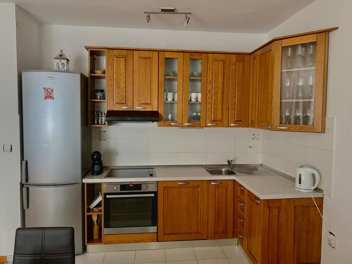 דירות טרוגיר Apartman Nives מראה חיצוני תמונה